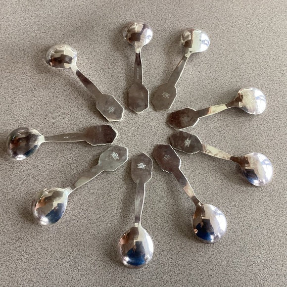 Set of Danish Christmas Spoons 1969 - 1977 ๐ฉ๐ฐ - Picture 4 of 11